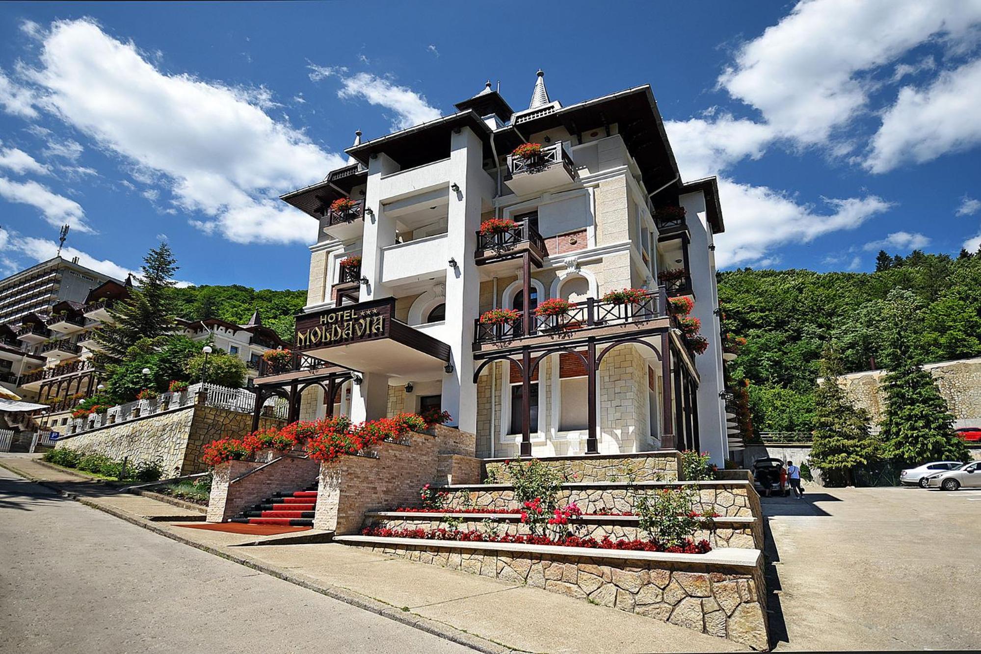 Hotel Moldavia Slanic Moldova Exterior photo
